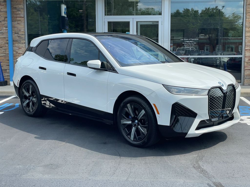 2024 BMW iX