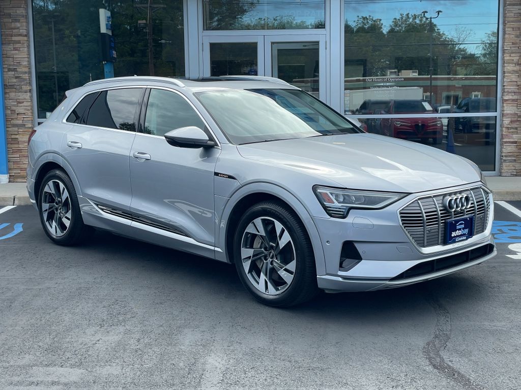2023 Audi e-tron