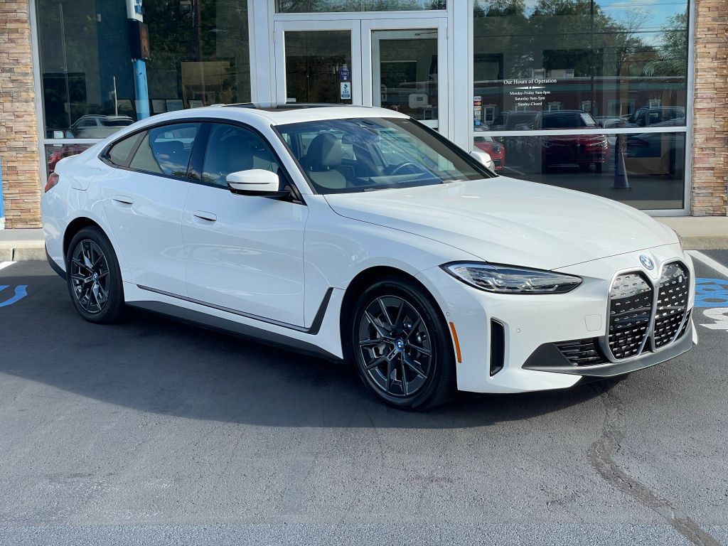 2023 BMW i4