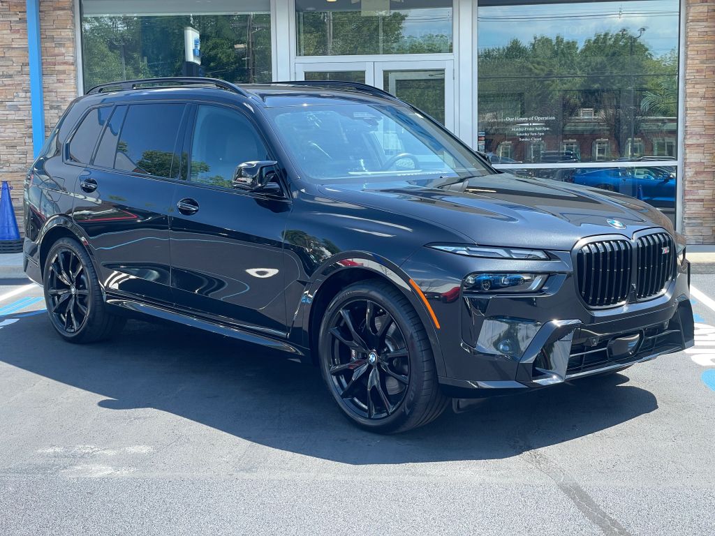 2025 BMW X7