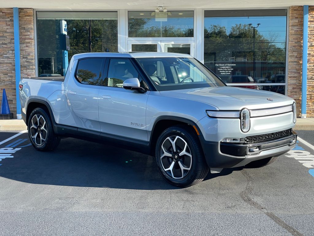 2024 Rivian R1T